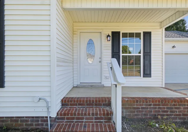 Photo 2 of Single family home for sale at 234 Putter Point Dr, Gallatin, TN 37066 | MLS# 3318870 | Listing updated on 2026-10-09