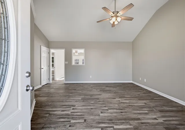 Photo 4 of Single family home for sale at 234 Putter Point Dr, Gallatin, TN 37066 | MLS# 3318870 | Listing updated on 2026-10-09