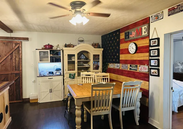 Photo 3 of Single family home for sale at 822 North 4th St, Central City, KY 42330 | MLS# 3397688 | Listing updated on 2026-08-31