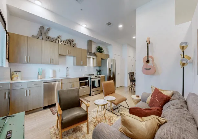 2nd image of 920 King Hollands Ave #315, Nashville, TN 37203 | MLS# 3318534
