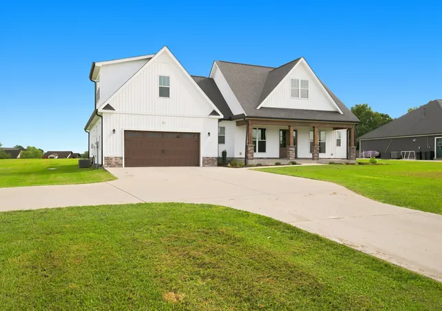 2nd image of 1174 Abiff Rd, Bon Aqua, TN 37025 | MLS# 3318816