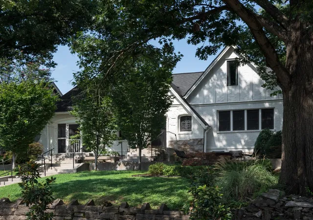 1st image of 2809 Oakland Ave, Nashville, TN 37212 | MLS# 3318530