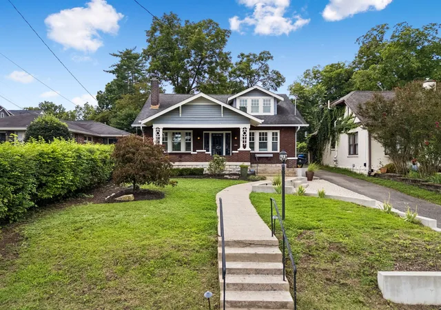 3rd image of 135 Kenner Ave, Nashville, TN 37205 | MLS# 3318531