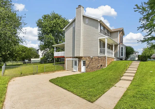 3rd image of 101 Iris Ct, Clarksville, TN 37042 | MLS# 3319116