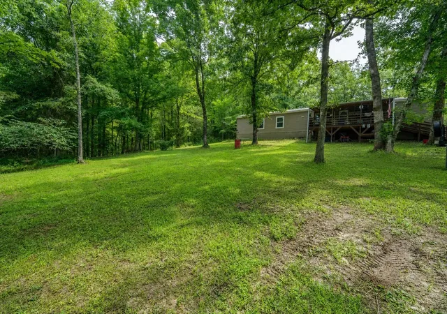 3rd image of 311 Dew Drop Rd, Savannah, TN 38372 | MLS# 3318529