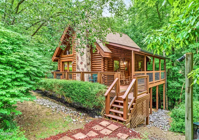 image of 3003 Eagles Claw Way, Pigeon Forge, TN 37863 | MLS# 3318645