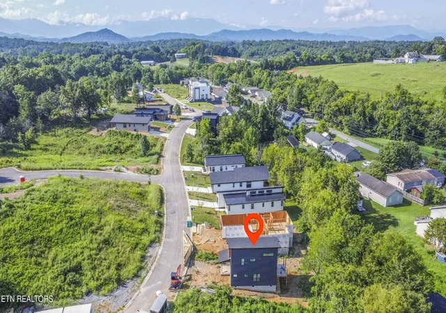 Photo 4 of Single family home for sale at 0 Rock Gardens Dr, Sevierville, TN 37876 | MLS# 3521092 | Listing updated on 2026-09-16
