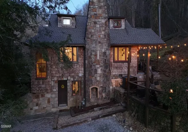 2nd image of 302 Newman Road, Gatlinburg, TN 37738 | MLS# 3318667