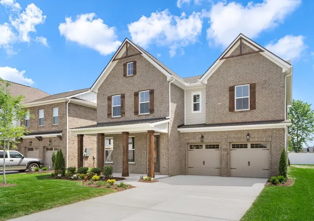 Photo 2 of Single family home for sale at 3429 Winterfell Dr, Murfreesboro, TN 37129 | MLS# 3318761 | Listing updated on 2026-10-30