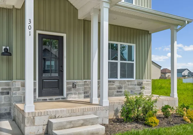 3rd image of 301 Kildeer Dr, Clarksville, TN 37040 | MLS# 3318768