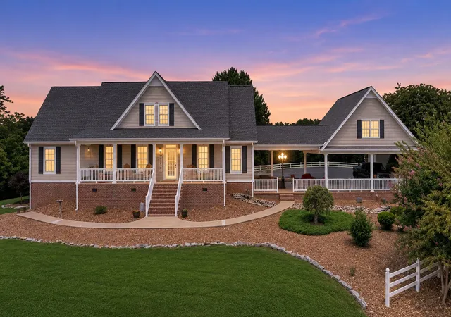 1st image of 127 Barnes Hollow Rd, Fayetteville, TN 37334 | MLS# 3512849