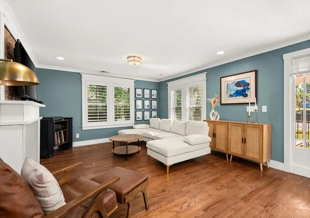 Photo 3 of Single family home for sale at 1220 Meridian St, Nashville, TN 37207 | MLS# 3516316 | Listing updated on 2026-10-03