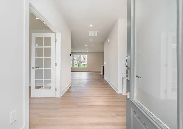 3rd image of 464 Tomlinson Pointe Dr, Mount Juliet, TN 37122 | MLS# 3318831