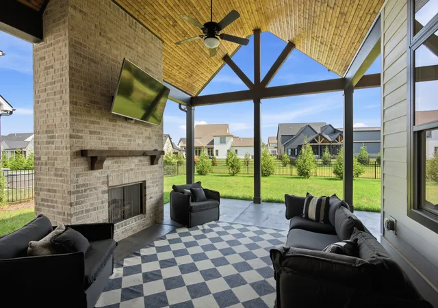 2nd image of 7517 Sutcliff Dr, College Grove, TN 37046 | MLS# 3319063