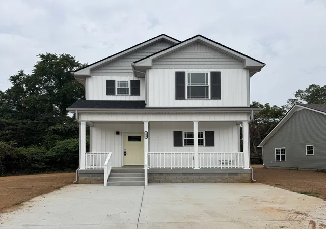1st image of 2619 Scott Dr, Clarksville, TN 37042 | MLS# 3318903