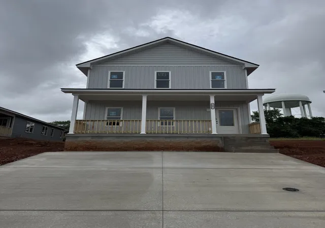 Photo 3 of Single family home for sale at 2667 Scott Dr, Clarksville, TN 37042 | MLS# 3318951 | Listing updated on 2026-09-04