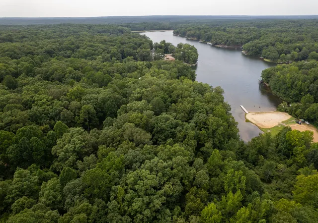 1st image of 306 Oak Dr, Saulsbury, TN 38067 | MLS# 3318967