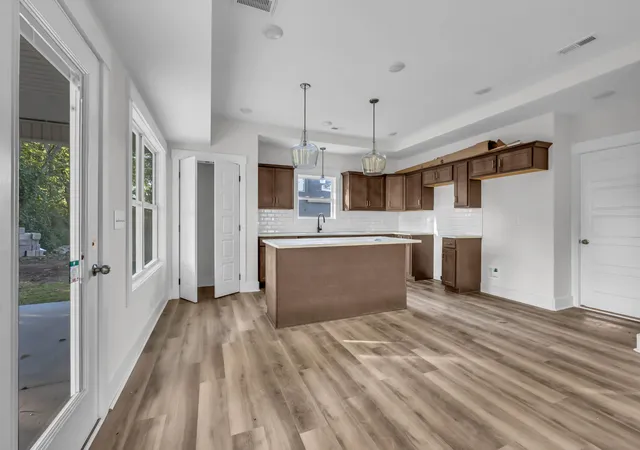 Photo 4 of Single family home for sale at 318 Switchgrass Dr, Clarksville, TN 37042 | MLS# 3320049 | Listing updated on 2026-10-27
