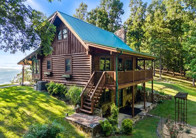 1st image of 863 Porch Rock Road, Pikeville, TN 37367 | MLS# 3318983