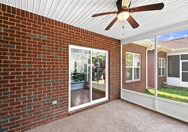 Photo 3 of Single family home for sale at 508 Indian Ridge Cir, White House, TN 37188 | MLS# 3335321 | Listing updated on 2026-09-19