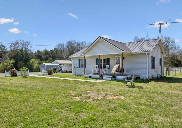 4th image of 253 Henslee Rd, Shelbyville, TN 37160 | MLS# 3319741
