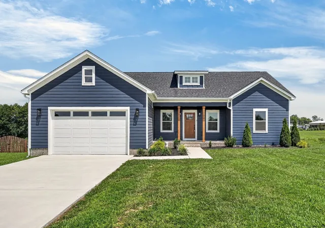 3rd image of 102 Castle St, Mc Minnville, TN 37110 | MLS# 3319097