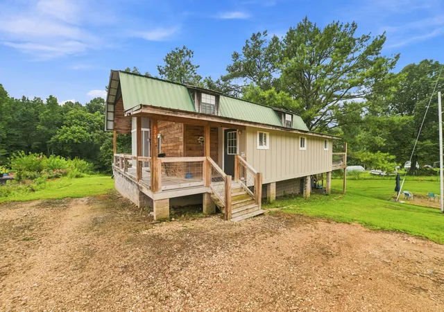 2nd image of 6791 Clydeton Rd, Waverly, TN 37185 | MLS# 3319831