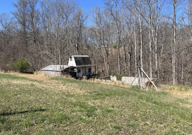 1st image of 4200 Shiloh Canaan Rd, Palmyra, TN 37142 | MLS# 3319113