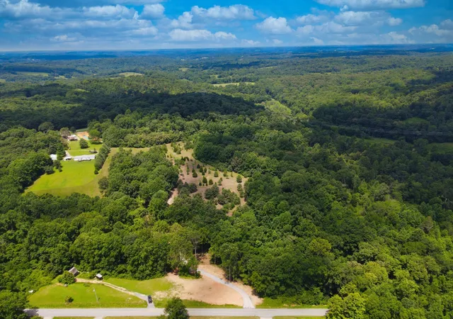 2nd image of 4200 Shiloh Canaan Rd, Palmyra, TN 37142 | MLS# 3319113