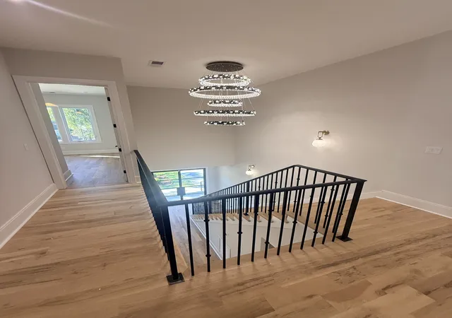 Photo 4 of Single family home for sale at 1808 Shackleford Rd, Nashville, TN 37215 | MLS# 3320648 | Listing updated on 2026-10-08