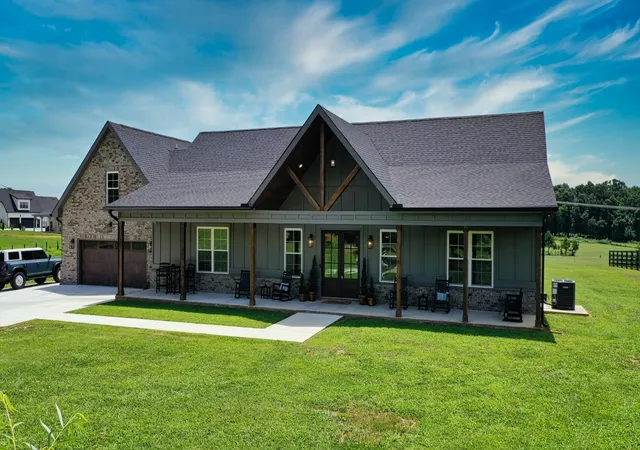 1st image of 237 Burns Rd, Shelbyville, TN 37160 | MLS# 3322556