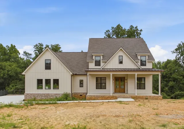 1st image of 10 Evergreen Trail, Burns, TN 37029 | MLS# 3319188