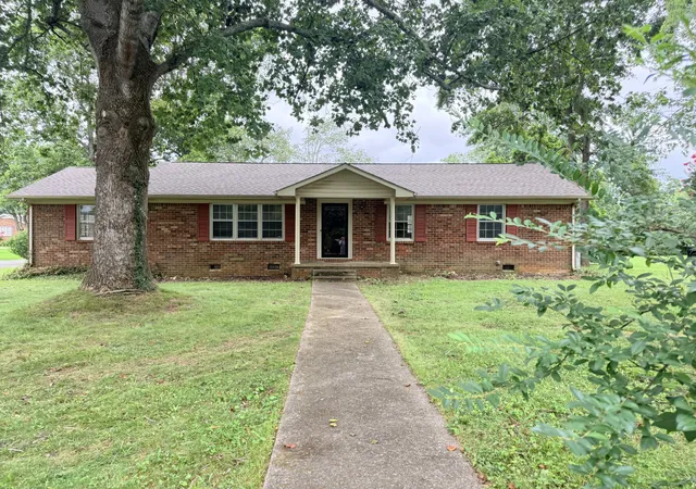 1st image of 212 Bragg Cir, Tullahoma, TN 37388 | MLS# 3319310