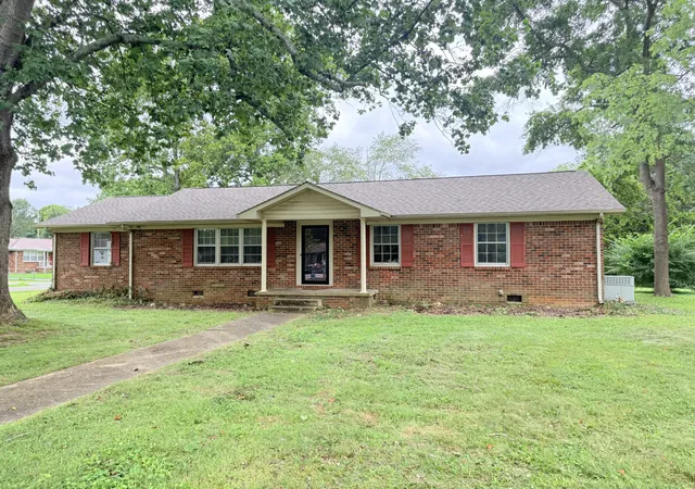 2nd image of 212 Bragg Cir, Tullahoma, TN 37388 | MLS# 3319310