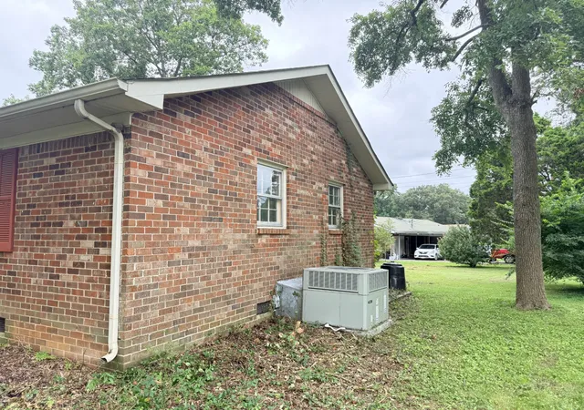 3rd image of 212 Bragg Cir, Tullahoma, TN 37388 | MLS# 3319310