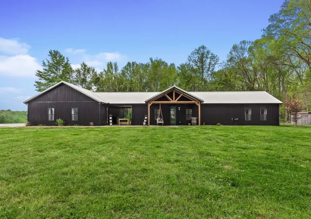 Photo 2 of Single family home for sale at 7909 Bill Moss Rd, White House, TN 37188 | MLS# 3319346 | Listing updated on 2026-09-02