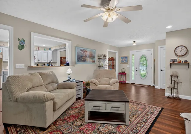 Photo 3 of Single family home for sale at 161 Ponder Ln, Smithville, TN 37166 | MLS# 3320365 | Listing updated on 2026-09-20