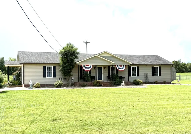 1st image of 1305 Horseshoe Dr, Lewisburg, TN 37091 | MLS# 3333909
