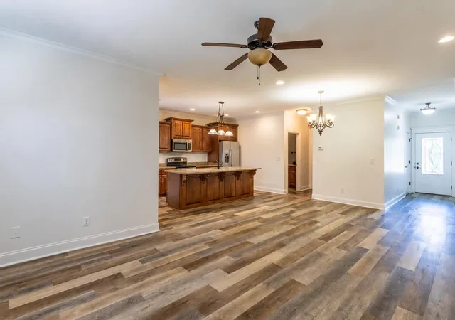 4th image of 125 Tradewind Dr, Fort Oglethorpe, GA 30742 | MLS# 3319301