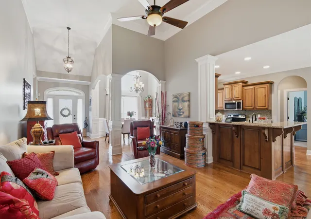 Photo 4 of Single family home for sale at 324 Midtown Loop, Mount Juliet, TN 37122 | MLS# 3333823 | Listing updated on 2026-08-30
