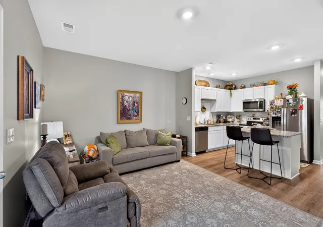Photo 2 of Townhouse for sale at 904 Marcy Lndg, Columbia, TN 38401 | MLS# 3319315 | Listing updated on 2026-08-03
