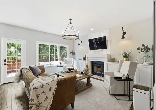 Photo 1 of Single family home for sale at 5845 Woodlands Ave, Nashville, TN 37211 | MLS# 3519285 | Listing updated on 2026-10-23