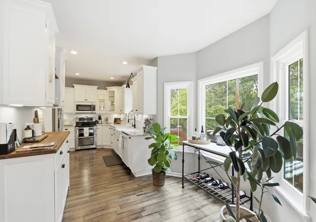 Photo 3 of Single family home for sale at 5845 Woodlands Ave, Nashville, TN 37211 | MLS# 3519285 | Listing updated on 2026-10-23