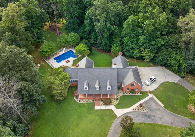 1st image of 325 Mckennon Blvd, Mc Minnville, TN 37110 | MLS# 3319813