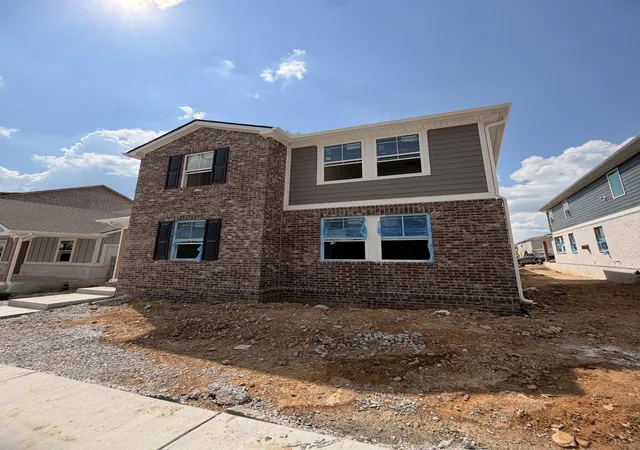 Single family home for sale at 7012 Poplar Farms Dr, Franklin, TN 37067 | MLS# 3320146