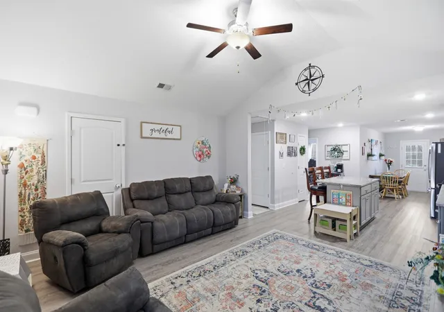 Photo 4 of Single family home for sale at 458 Laramie Dr, Springfield, TN 37172 | MLS# 3319347 | Listing updated on 2026-09-14
