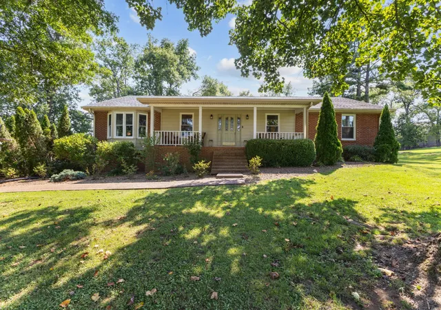 1st image of 1010 Hearthside Ct S, Hendersonville, TN 37075 | MLS# 3336428
