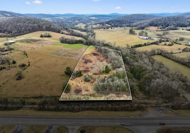 Photo 1 of Land for sale at 10 Gordonsville Hwy, Gordonsville, TN 38563 | MLS# 3611554 | Listing updated on 2026-10-05