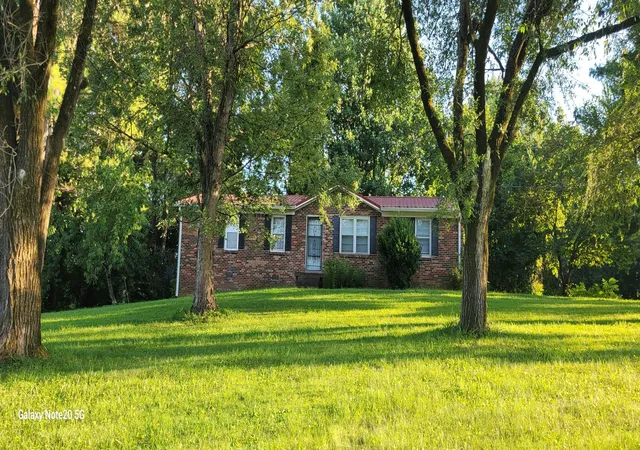 1st image of 1025 Glenn Ave, Lewisburg, TN 37091 | MLS# 3319395