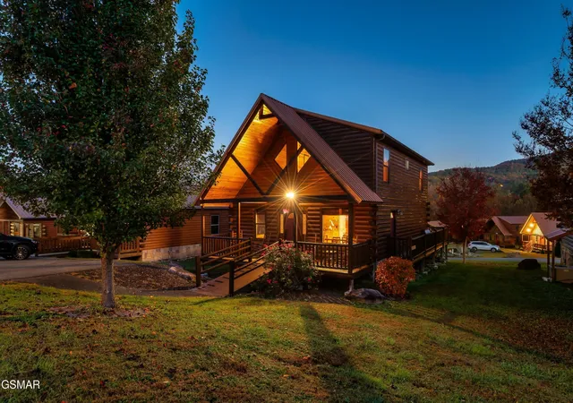 3rd image of 223 Forrest Loop Way, Gatlinburg, TN 37738 | MLS# 3319374